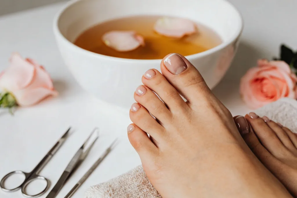17 Simple Pedicure Ideas for Natural Toe Nails: Easy Glow Up